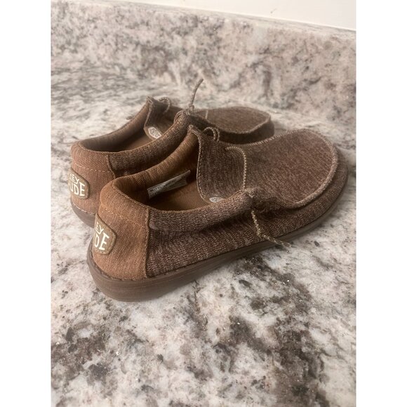 Hey Dudes Kids Wally Sport Knit Walnut  Loafers Sz 6 Youth - Picture 3 of 8